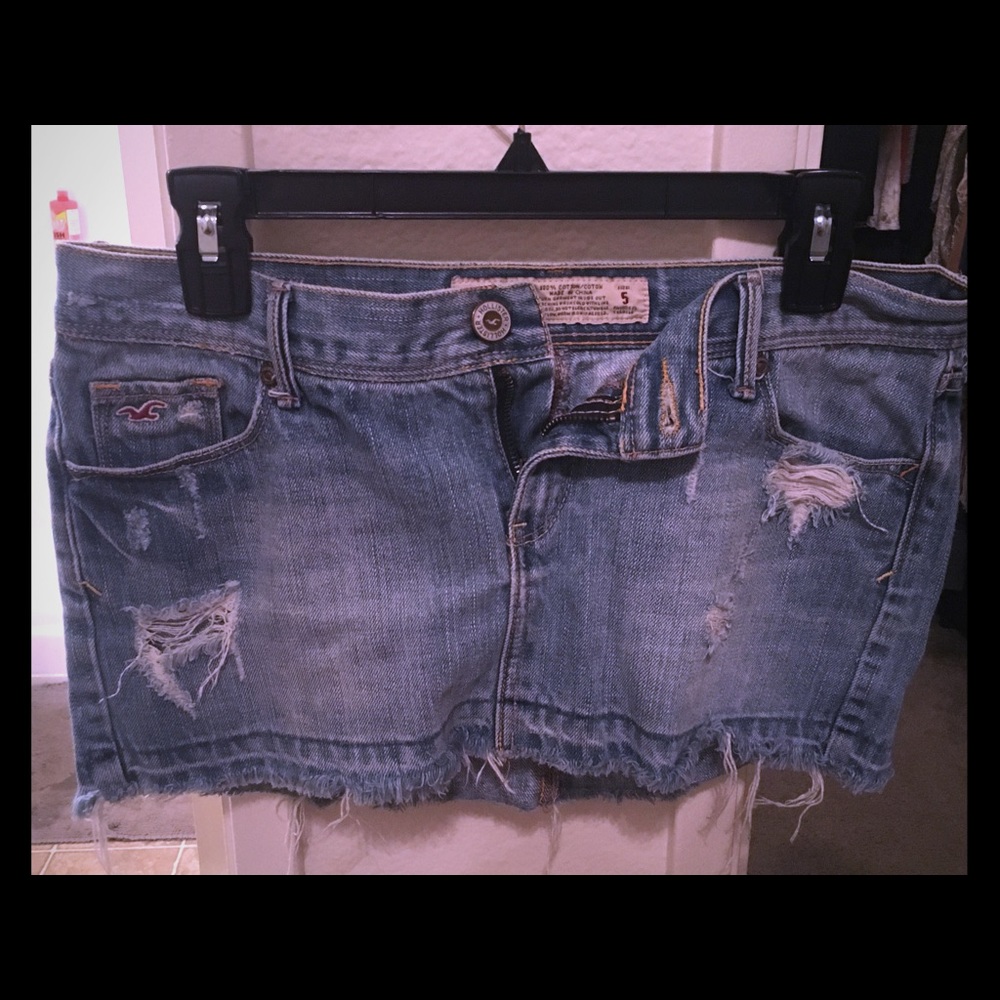 Hollister jean skirt